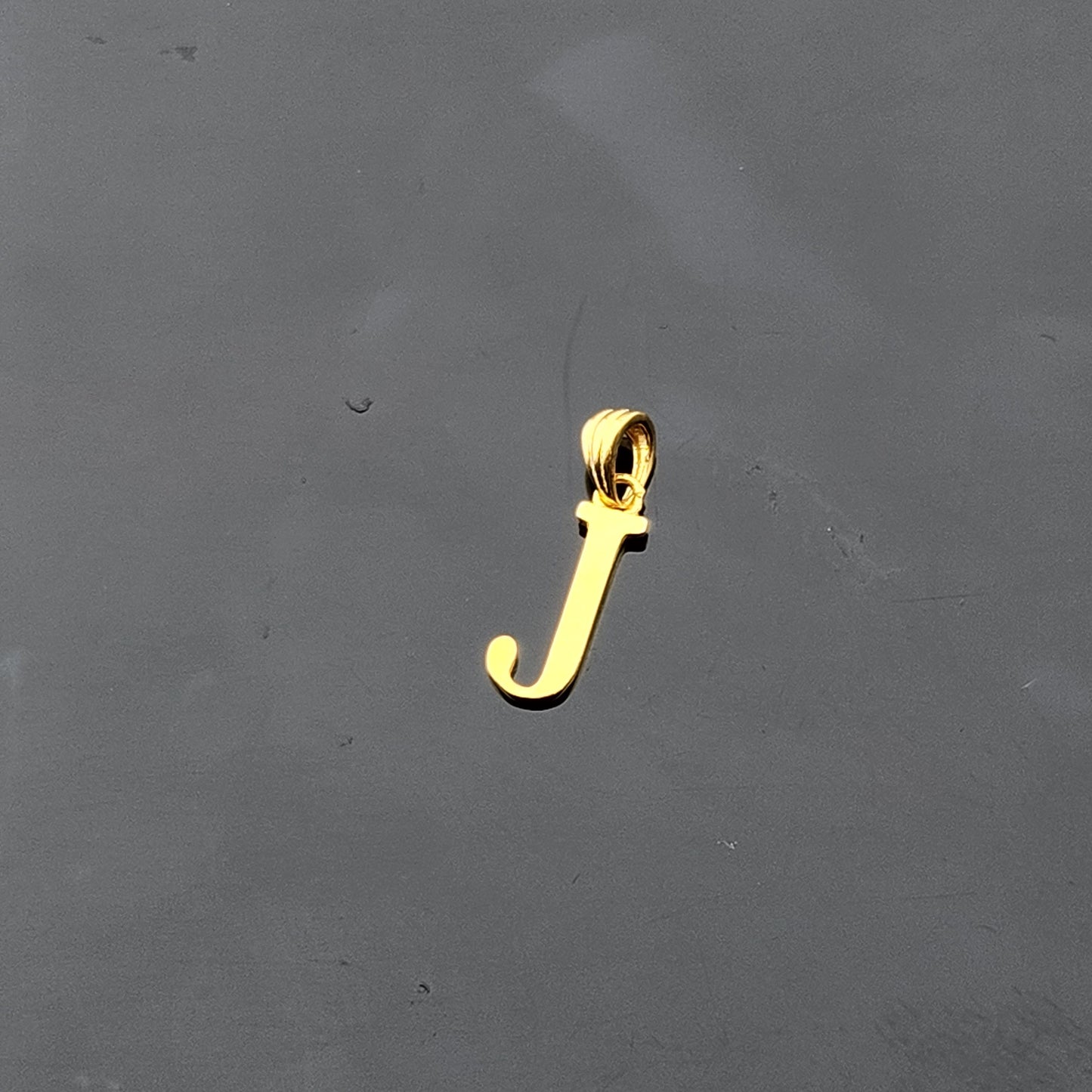 22K Solid Gold Letter Pendant P1522