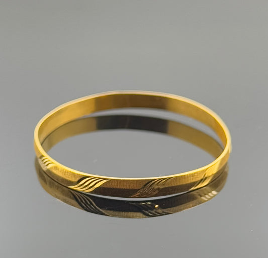 22k Simple Children Bangle BB50