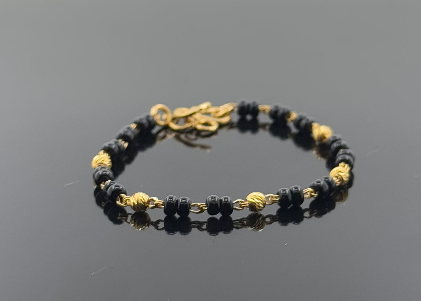 22k Children Black Bead Bracelet BBB44