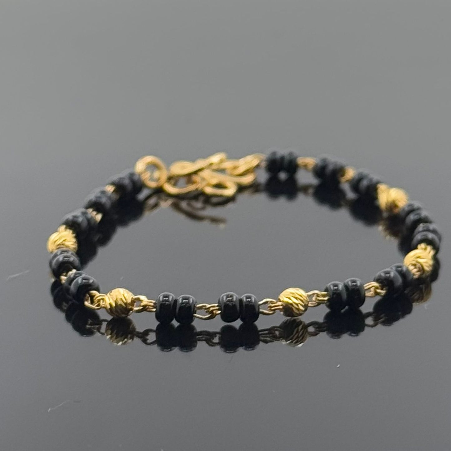 22k Children Black Bead Bracelet BBB44