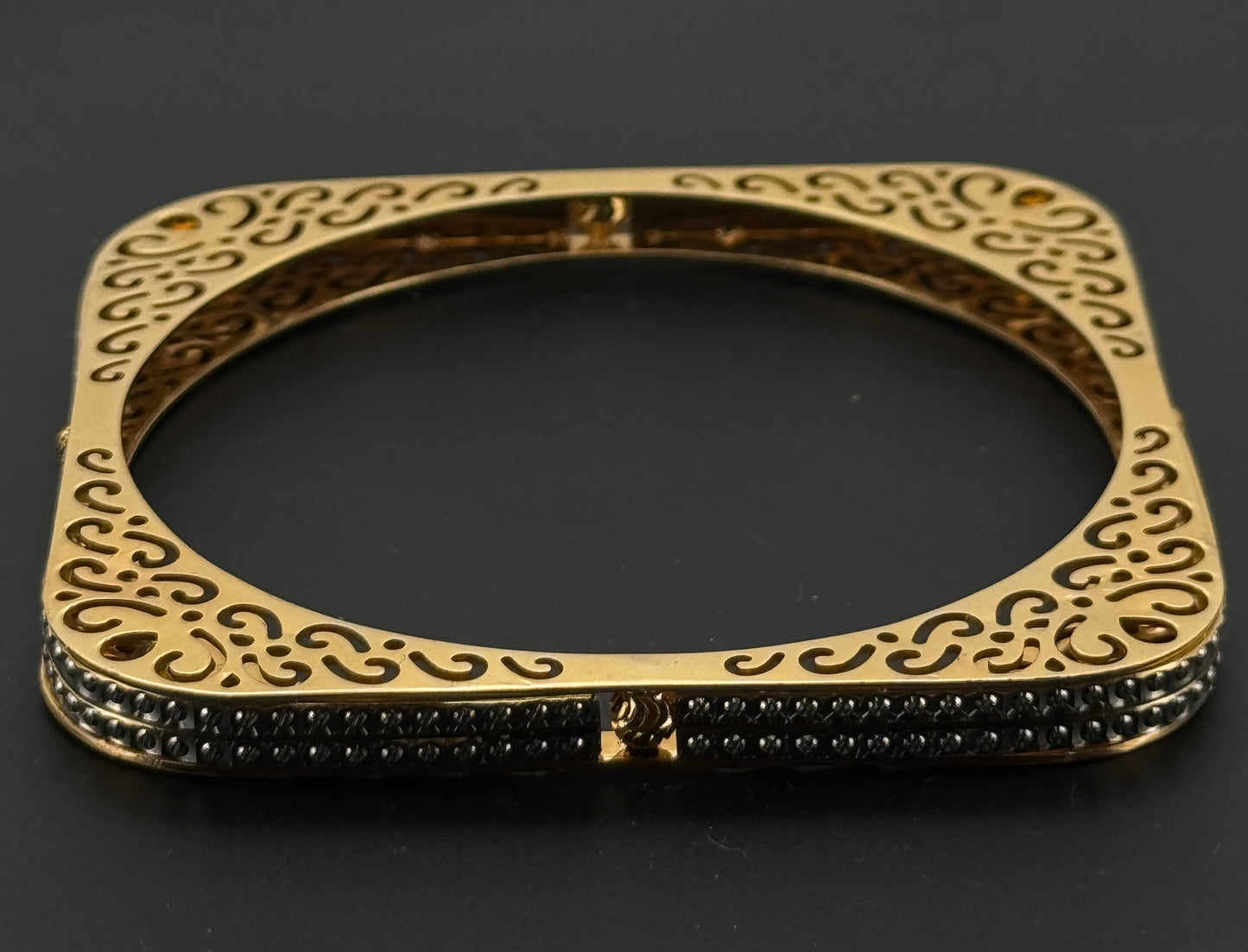 22K Solid Gold Fancy Bangles BG217