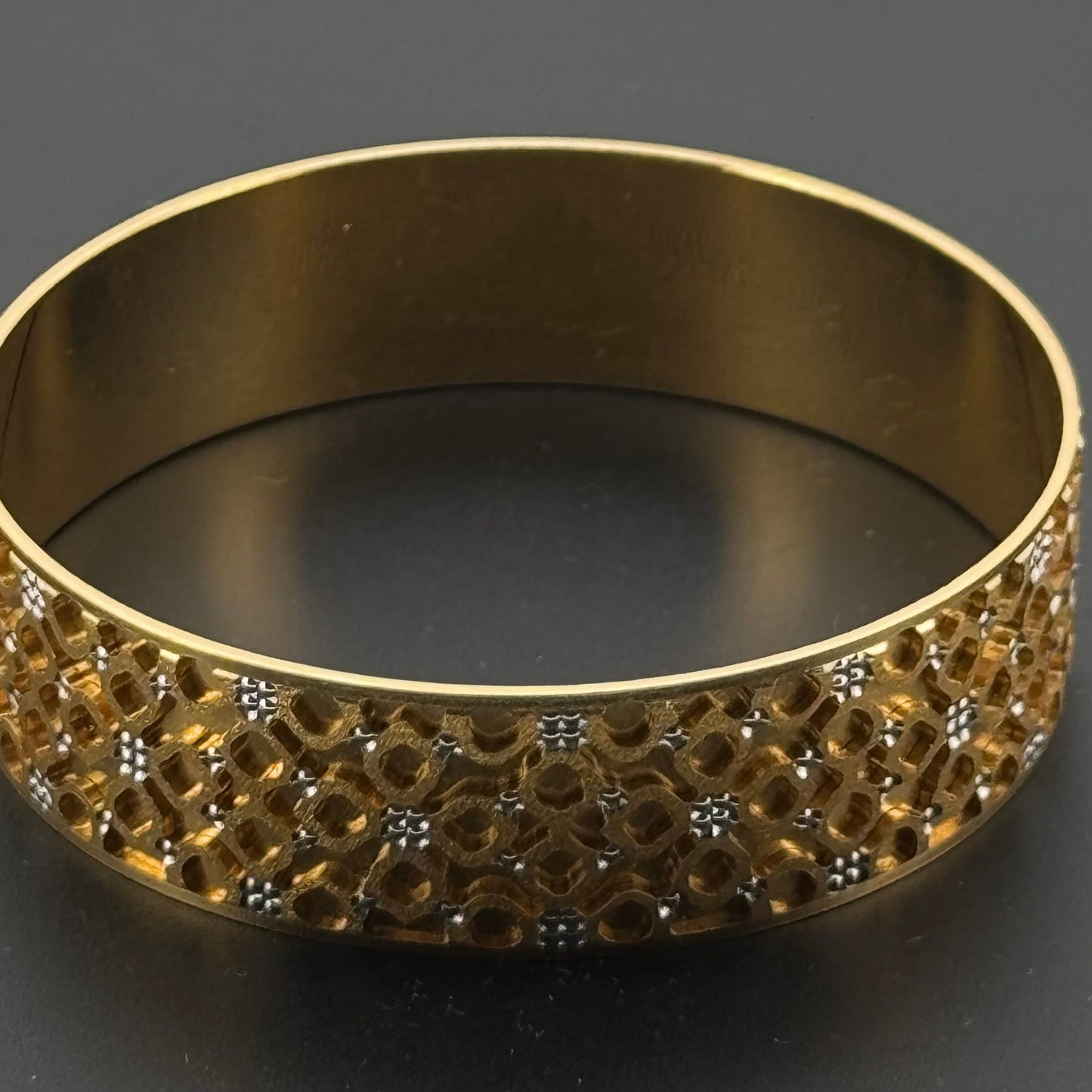 22K Solid Gold Fancy Bangles BG223