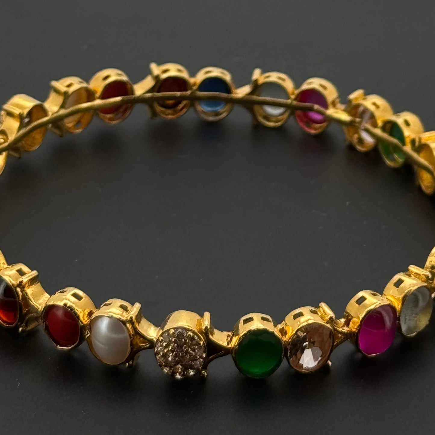 22K Solid Gold Fancy Bangles BG256