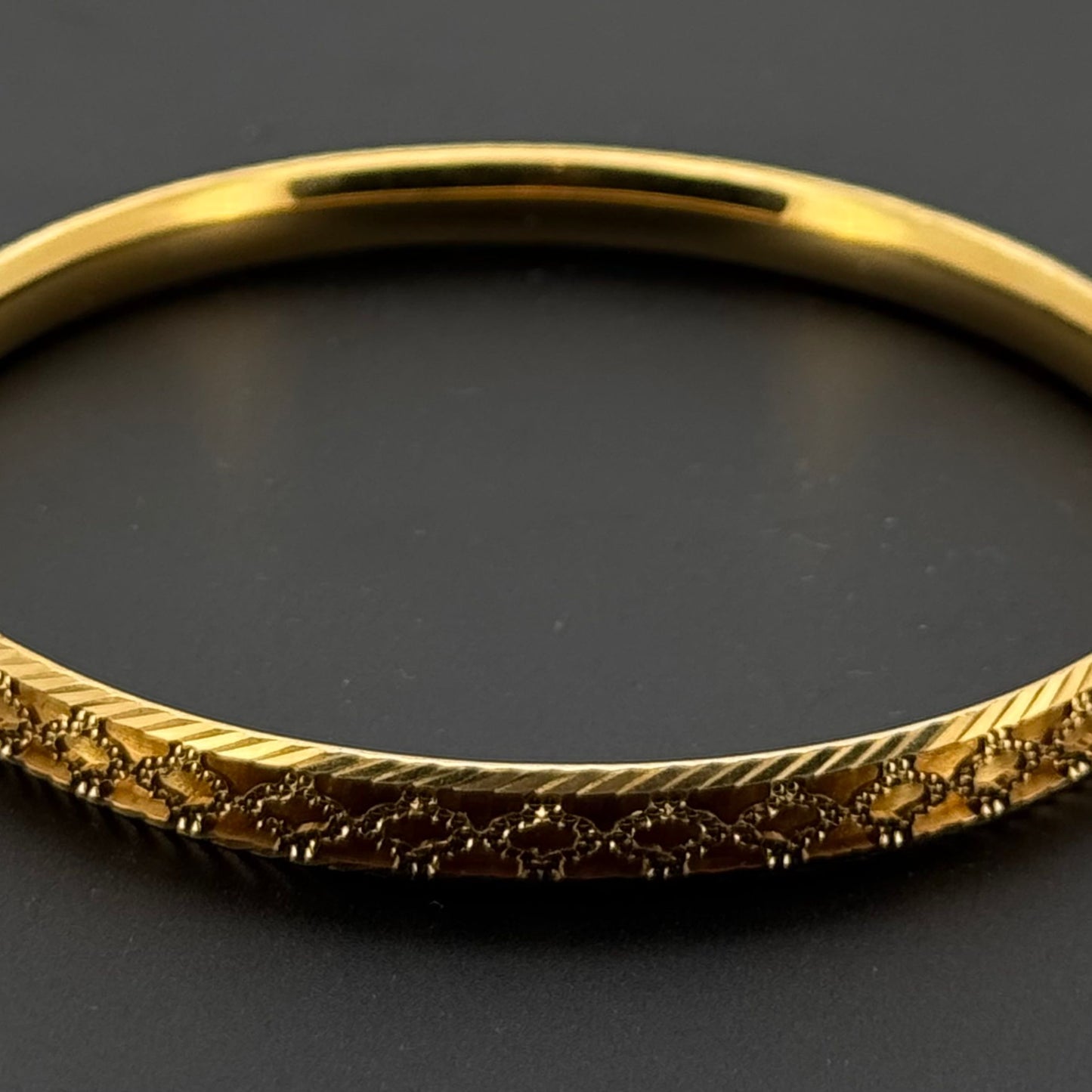 22K Solid Gold Fancy Bangles BG261