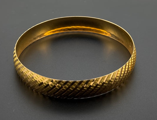 22K Solid Gold Fancy Bangles BG268