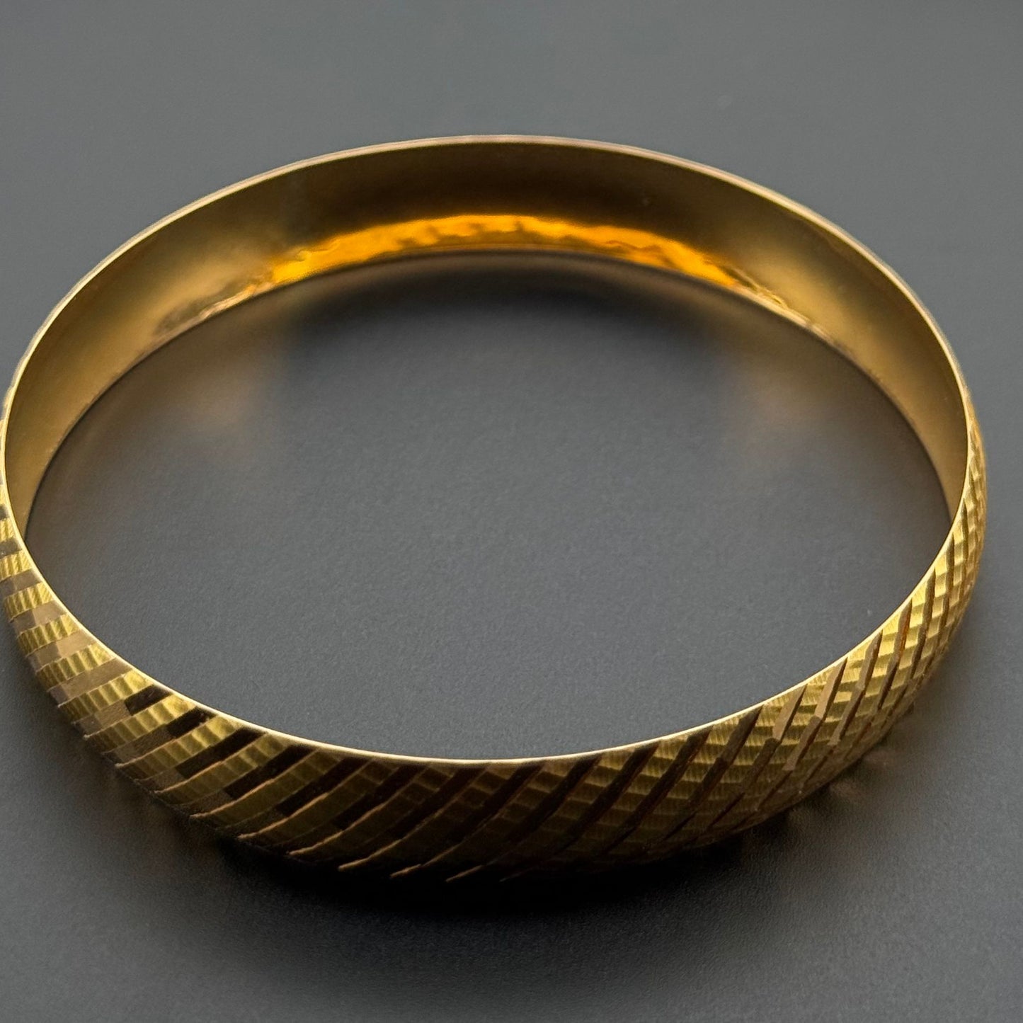 22K Solid Gold Fancy Bangles BG270