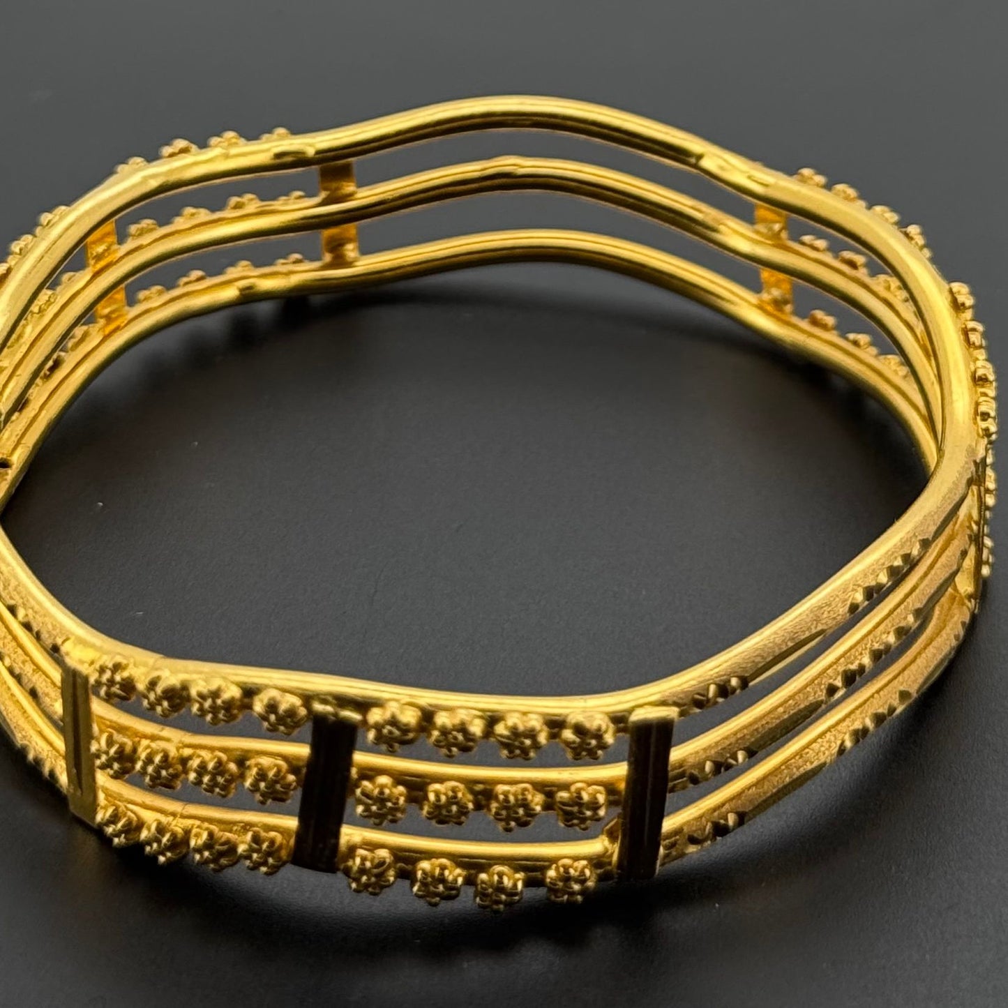 22K Solid Gold Fancy Bangles BG299