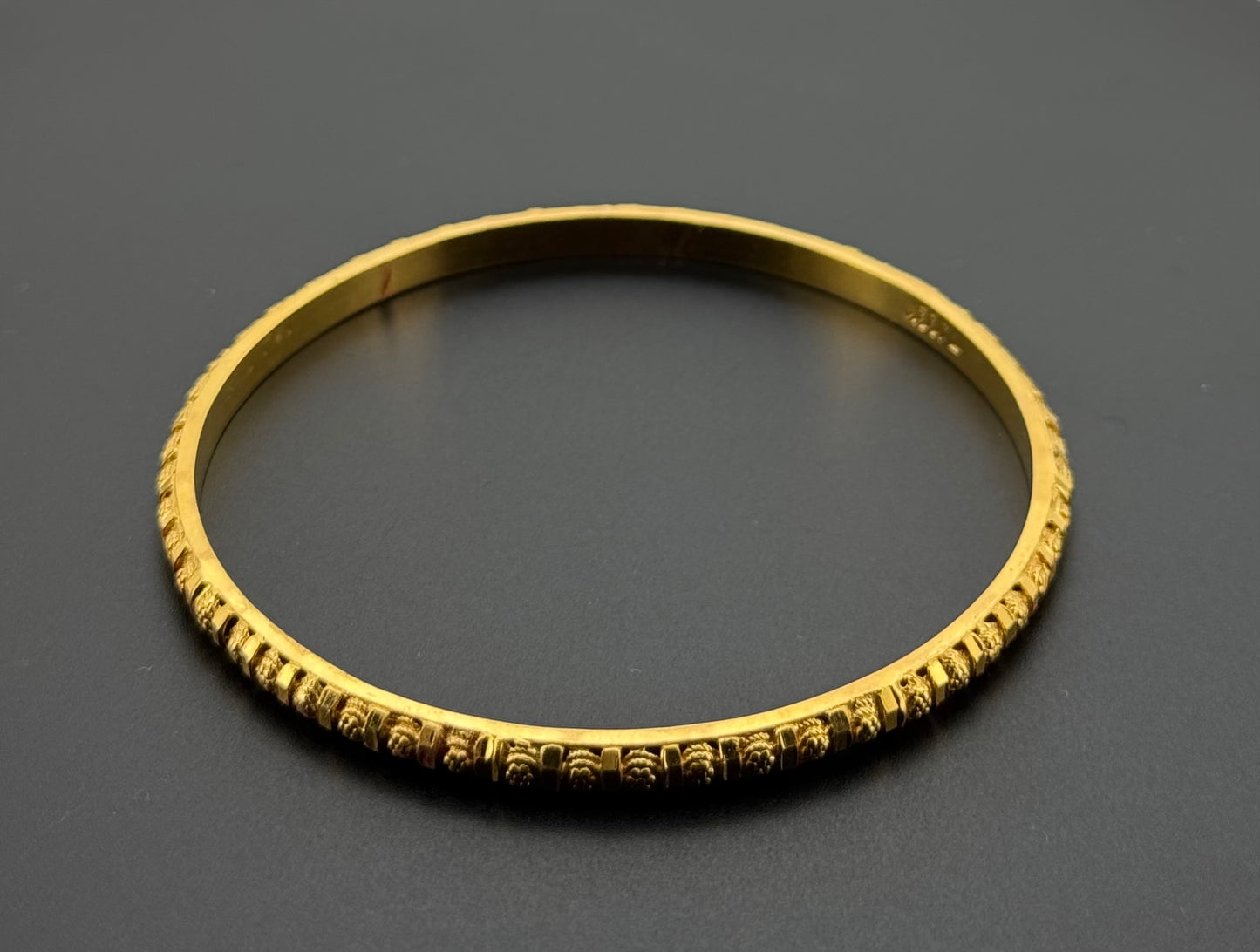 22K Solid Gold Fancy Bangles BG304