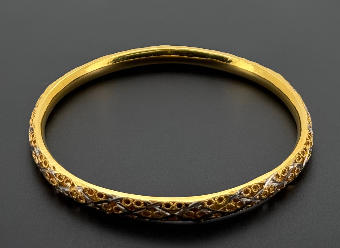 22K Solid Gold Fancy Bangles BG365