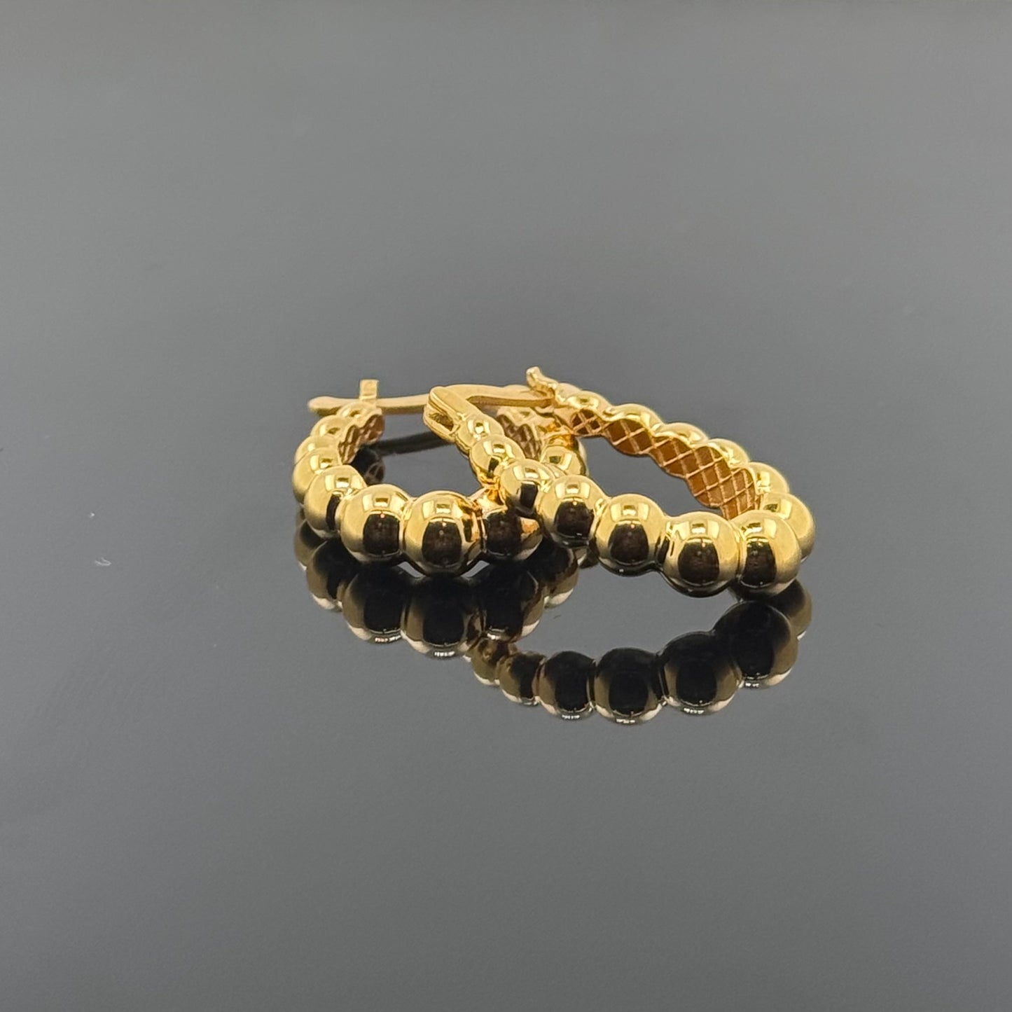 22k Solid Gold Simple Ladies Hoops E110