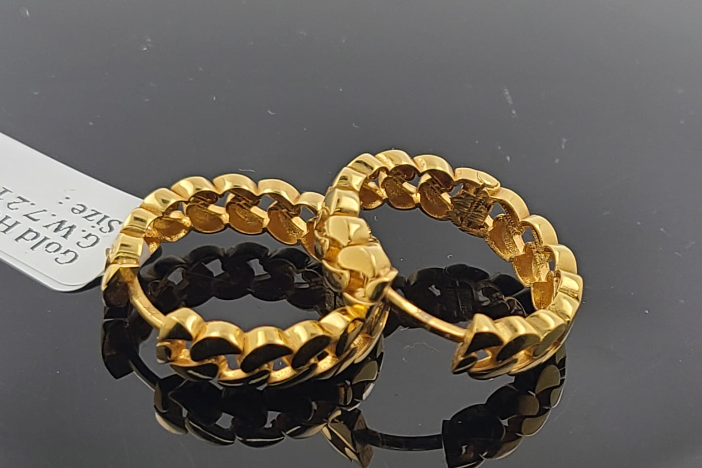 22k Solid Gold Ladies Simple Hoops E15