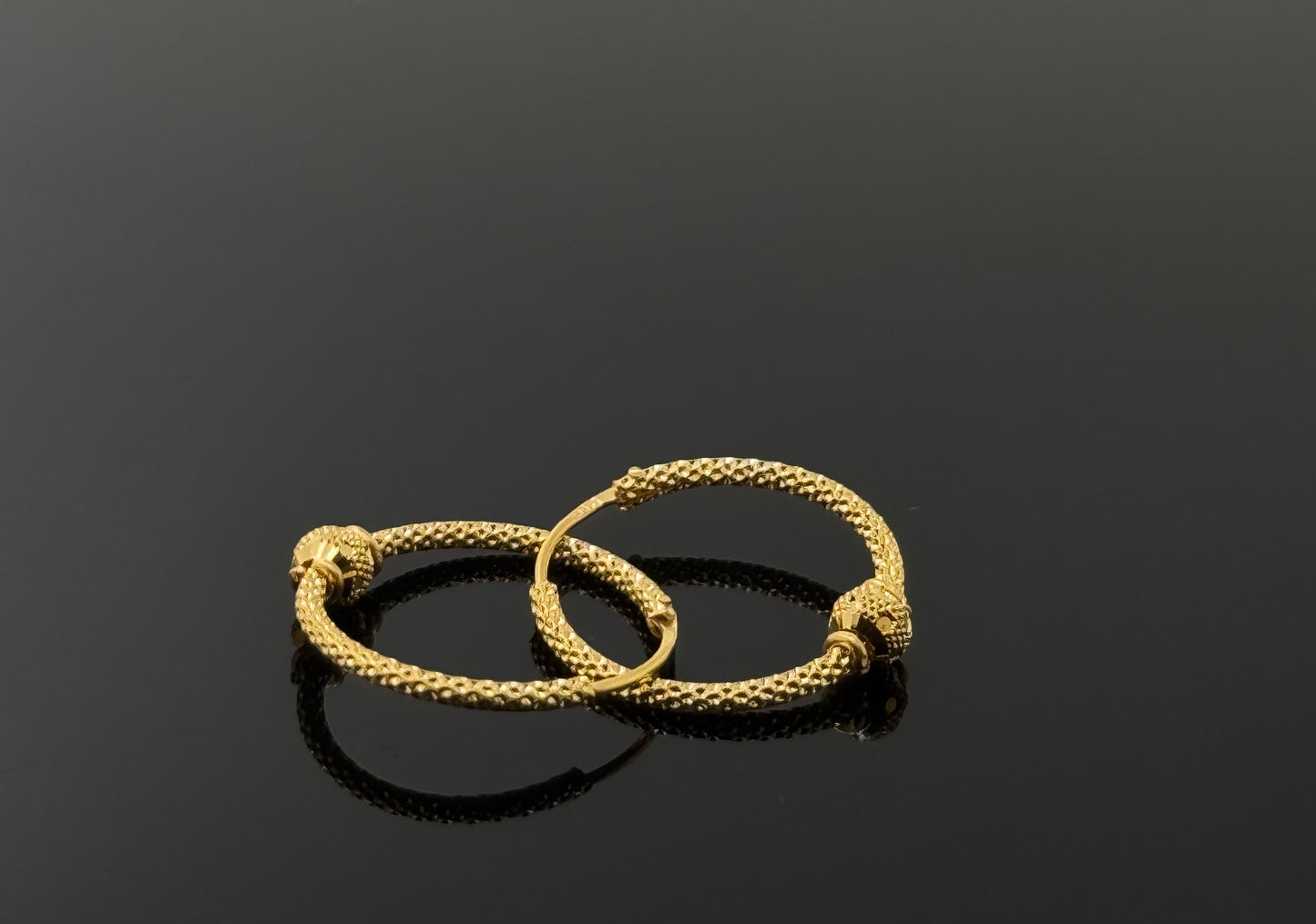 22k Solid Gold Simple Ladies Hoops E220