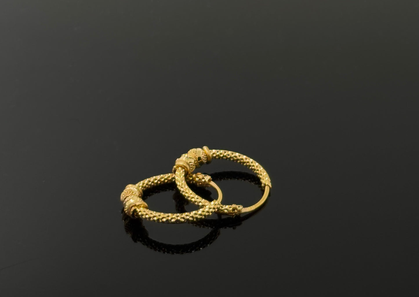 22k Solid Gold Simple Ladies Hoops E222