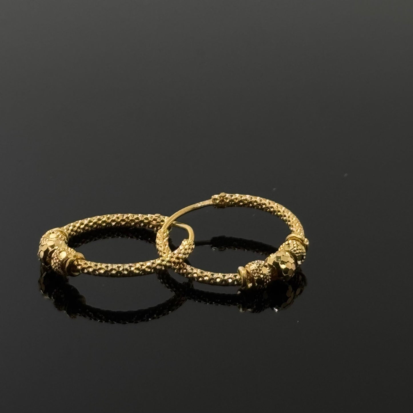 22k Solid Gold Simple Ladies Hoops E262