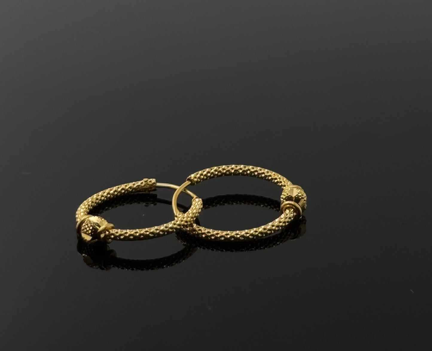 22k Solid Gold Simple Ladies Hoops E266