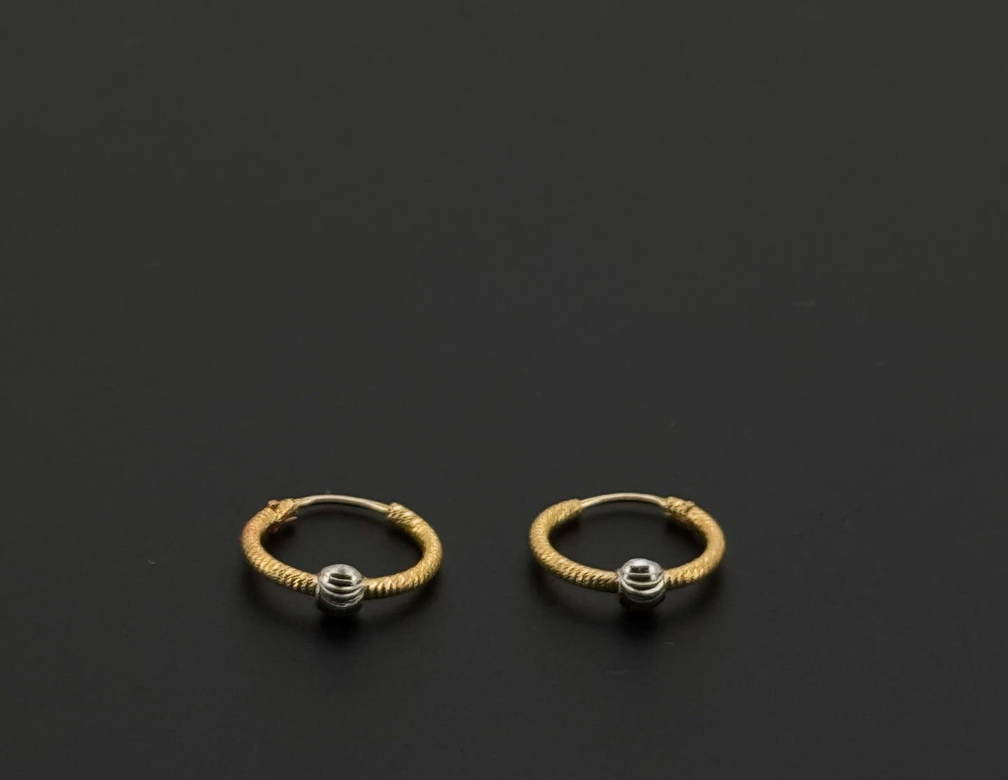 22k Solid Gold Simple Ladies Hoops E296