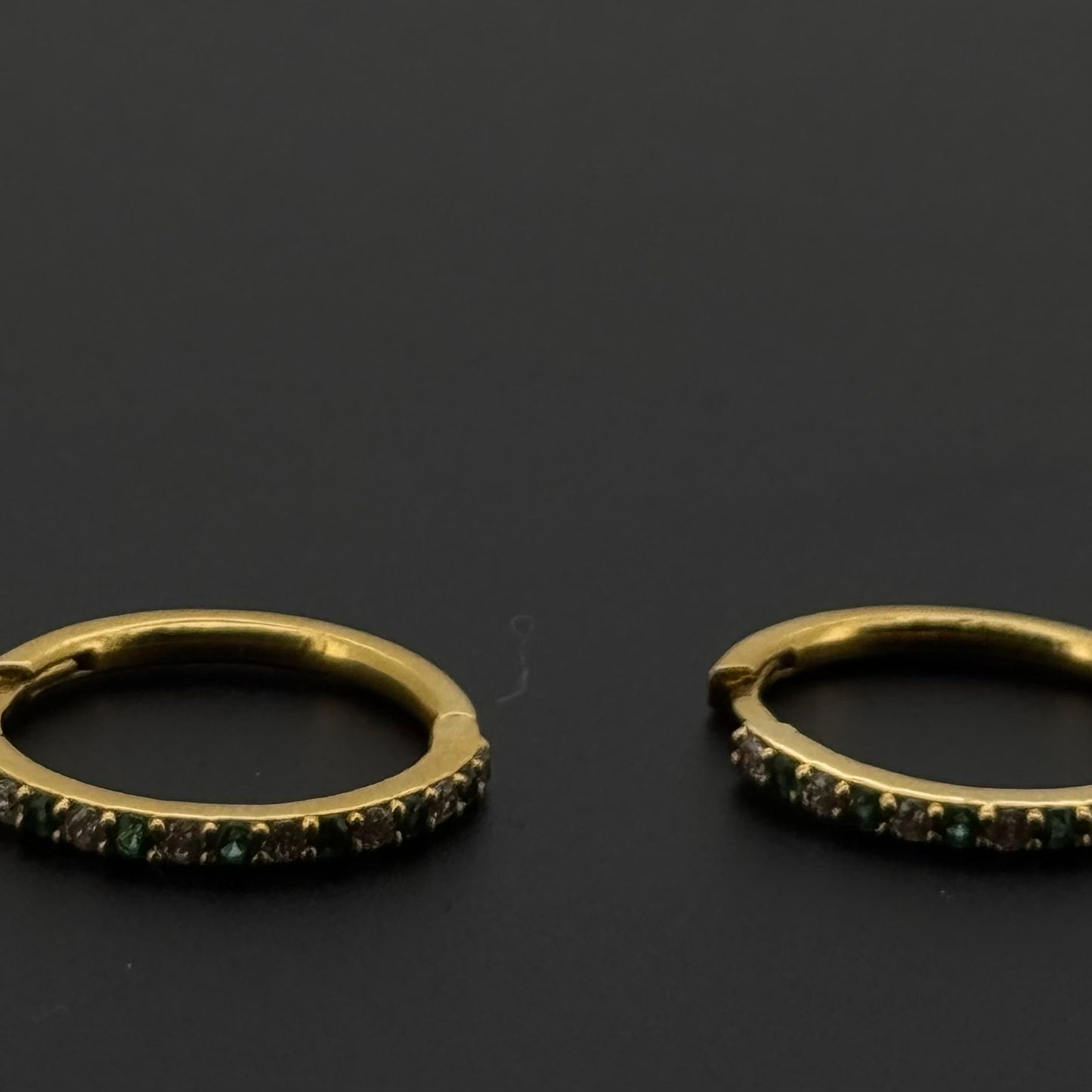 22k Solid Gold Simple Ladies Hoops E345