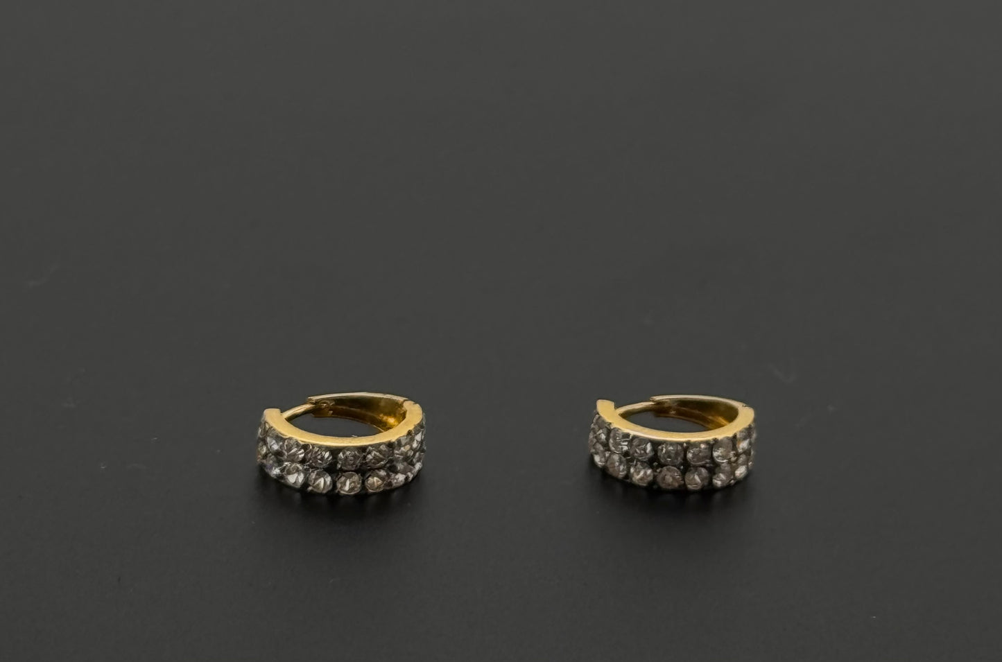 22k Solid Gold Simple Ladies Hoops E364