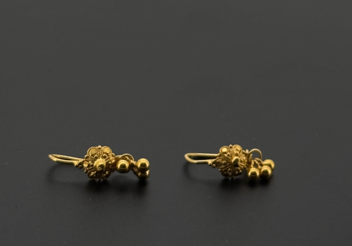 22k Solid Gold Simple Ladies Hoops E367