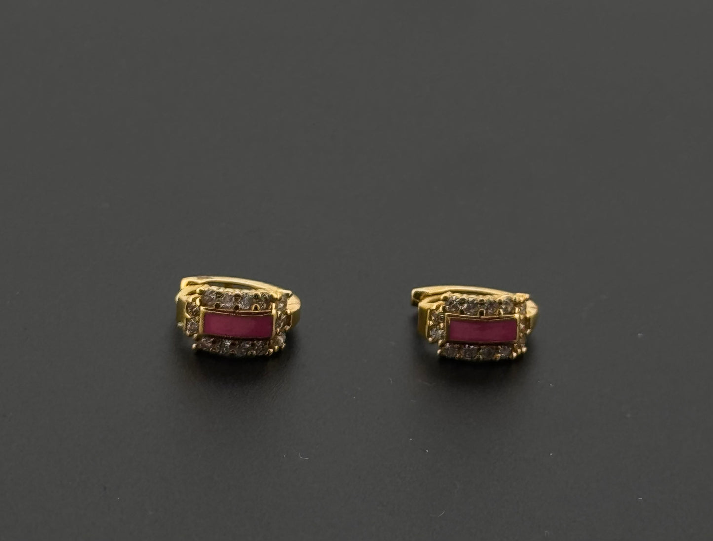 22k Solid Gold Simple Ladies Hoops E374