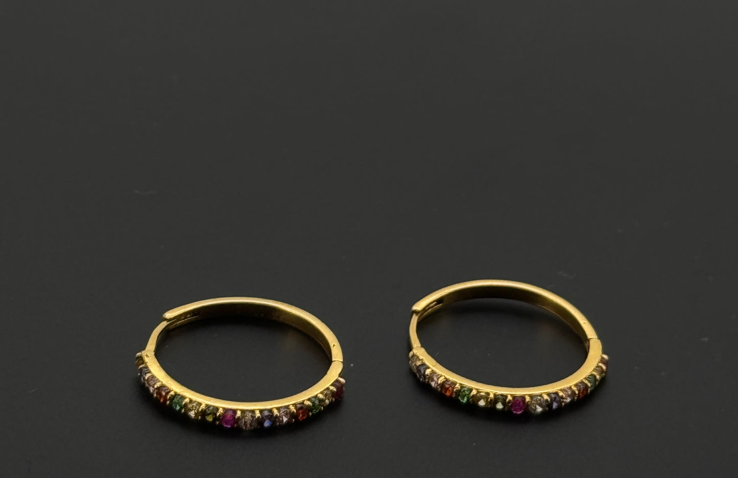 22k Solid Gold Simple Ladies Hoops E398