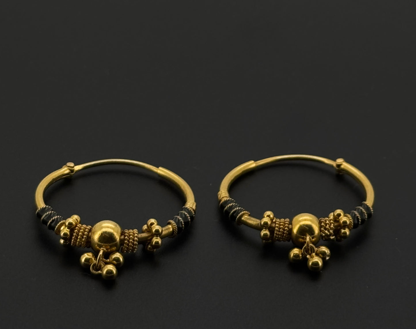 22k Solid Gold Simple Ladies Hoops E408