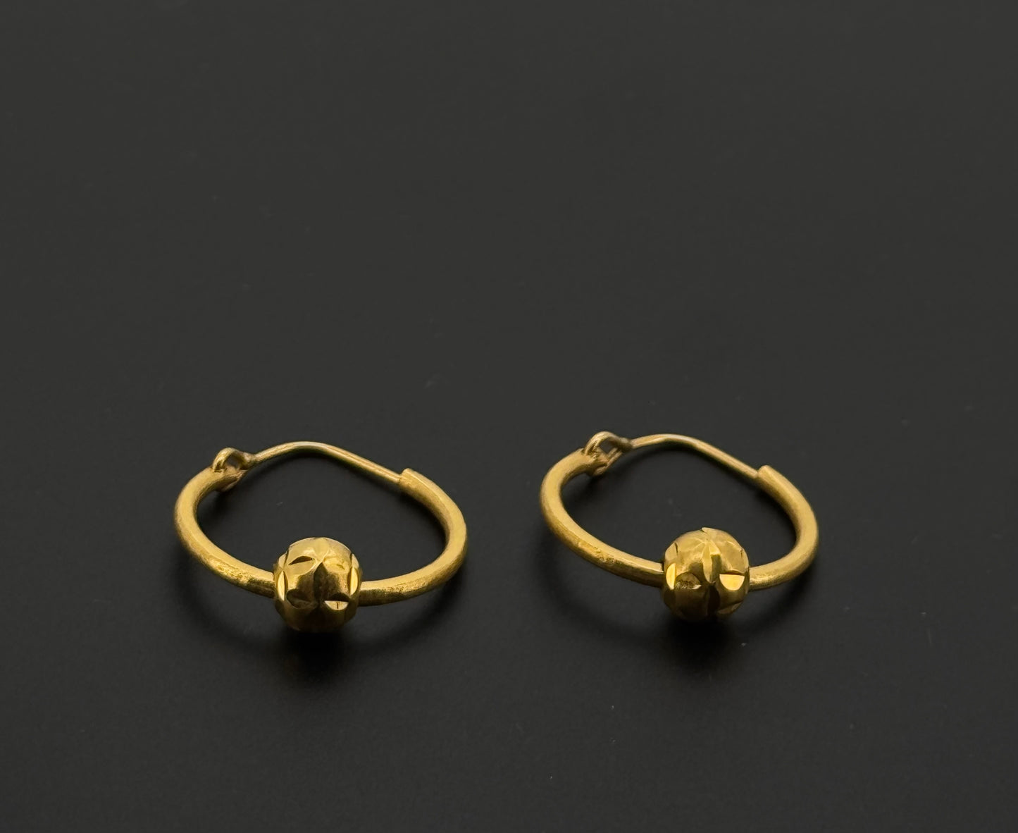 22k Solid Gold Simple Ladies Hoops E416