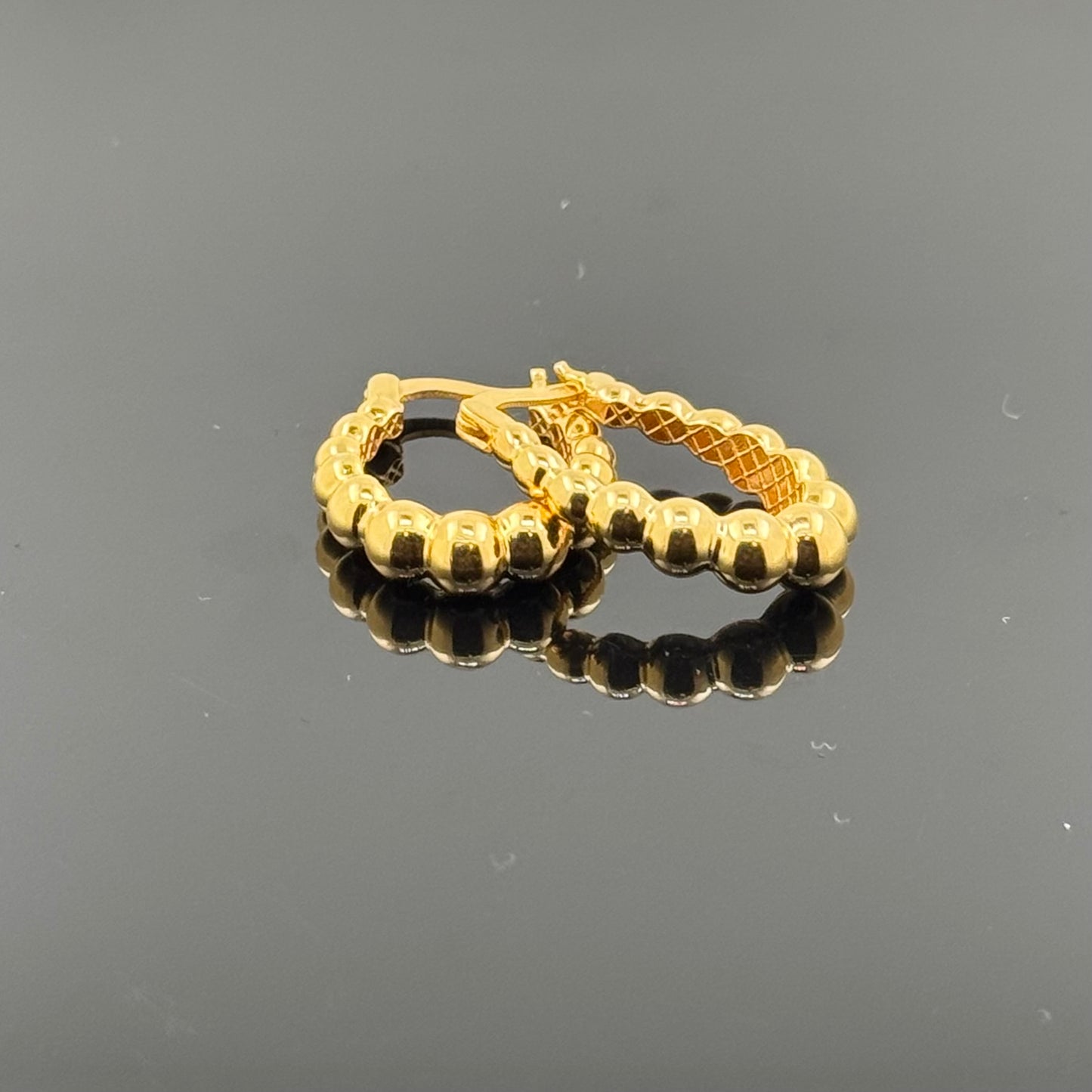 22k Solid Gold Simple Ladies Hoops E46