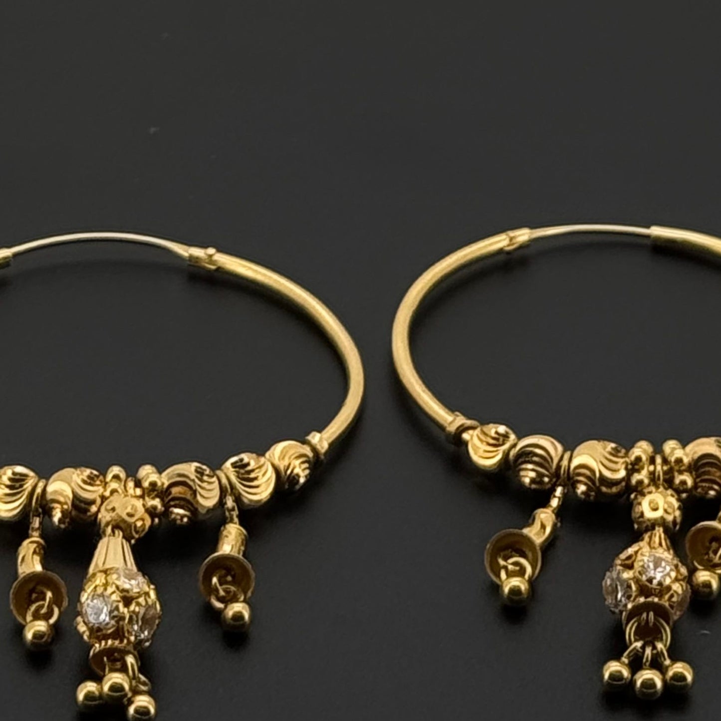 18k Solid Gold Simple Ladies Hoops E545