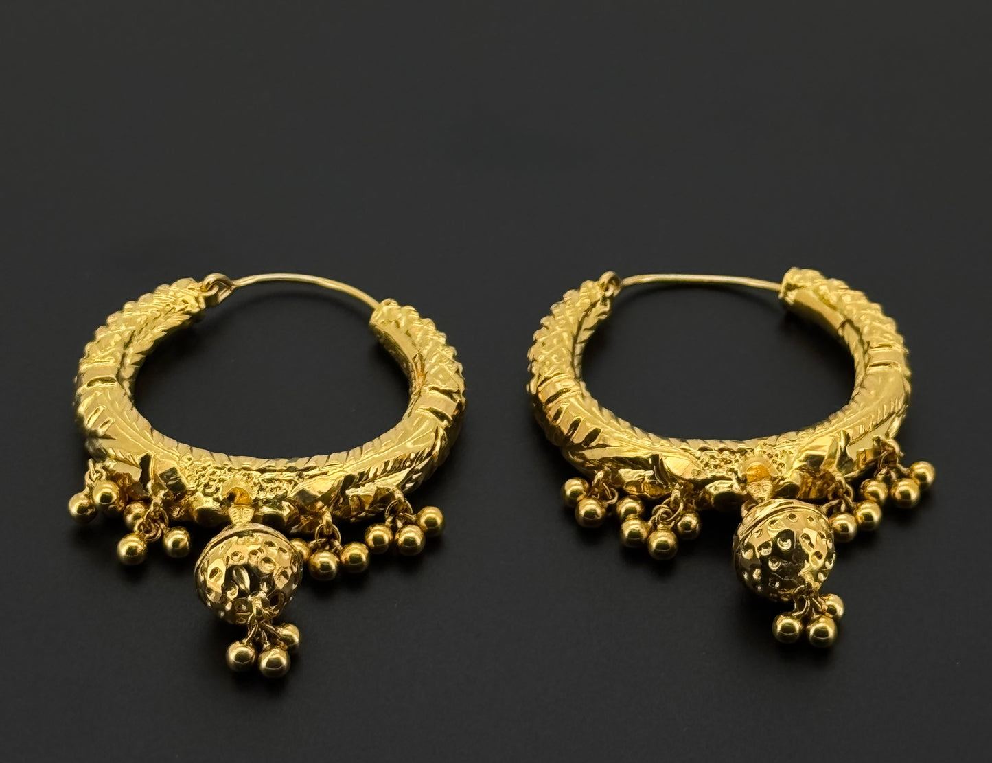 22k Solid Gold Simple Ladies Hoops E549