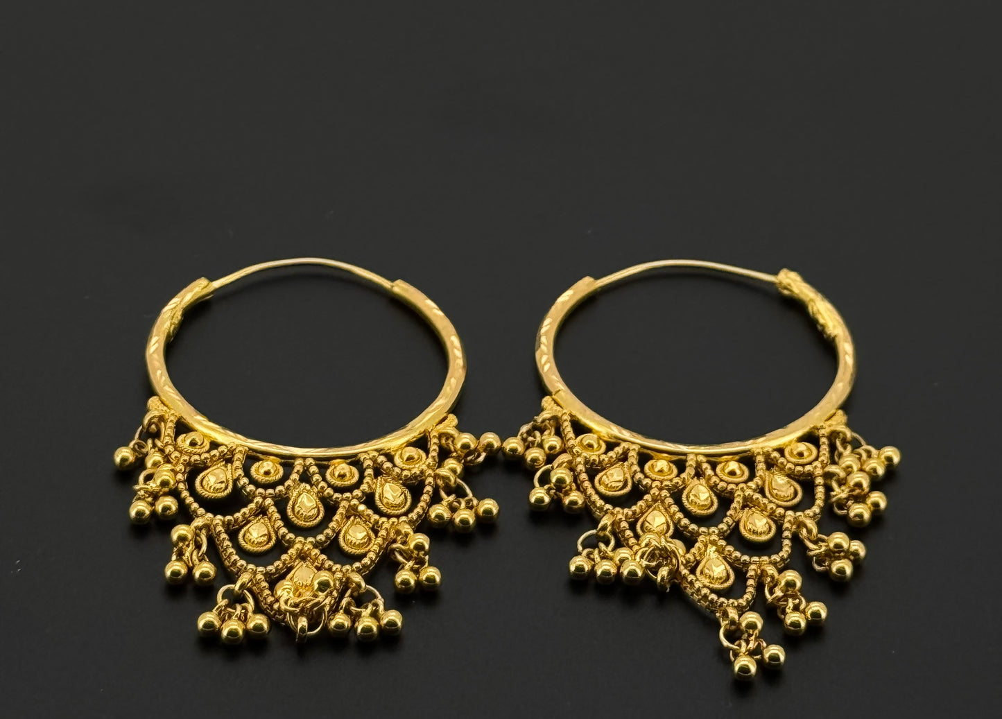 22k Solid Gold Simple Ladies Hoops E555