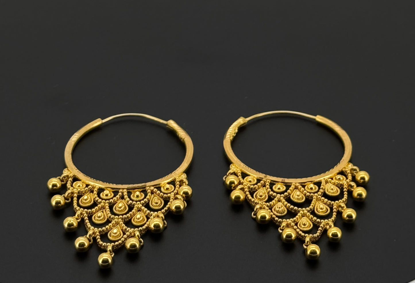 22k Solid Gold Simple Ladies Hoops E559