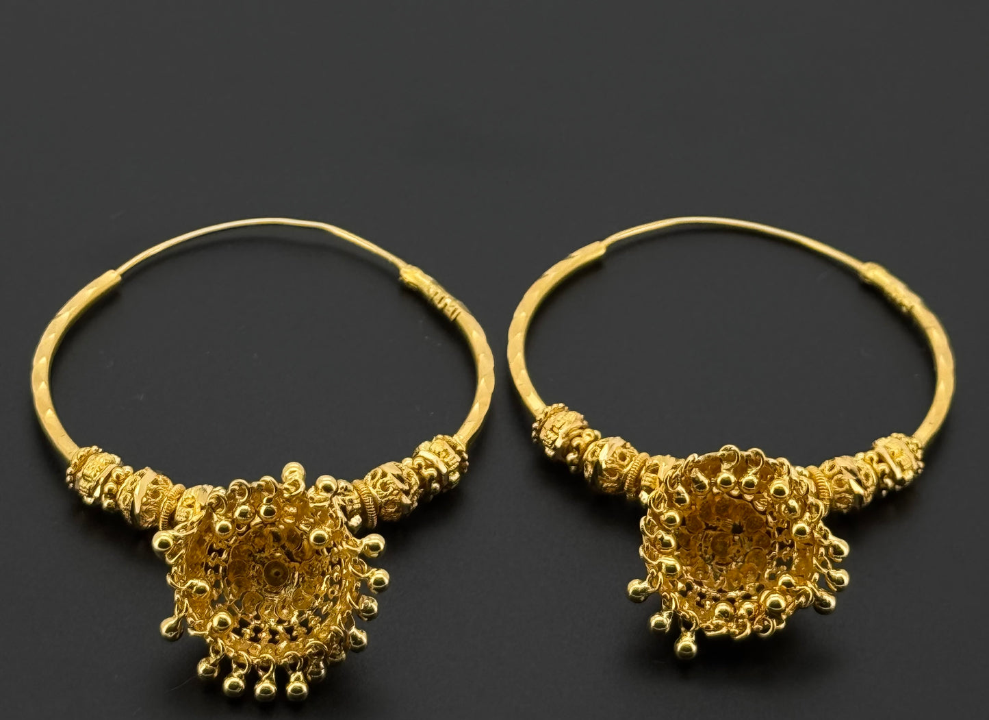 22k Solid Gold Simple Ladies Hoops E562