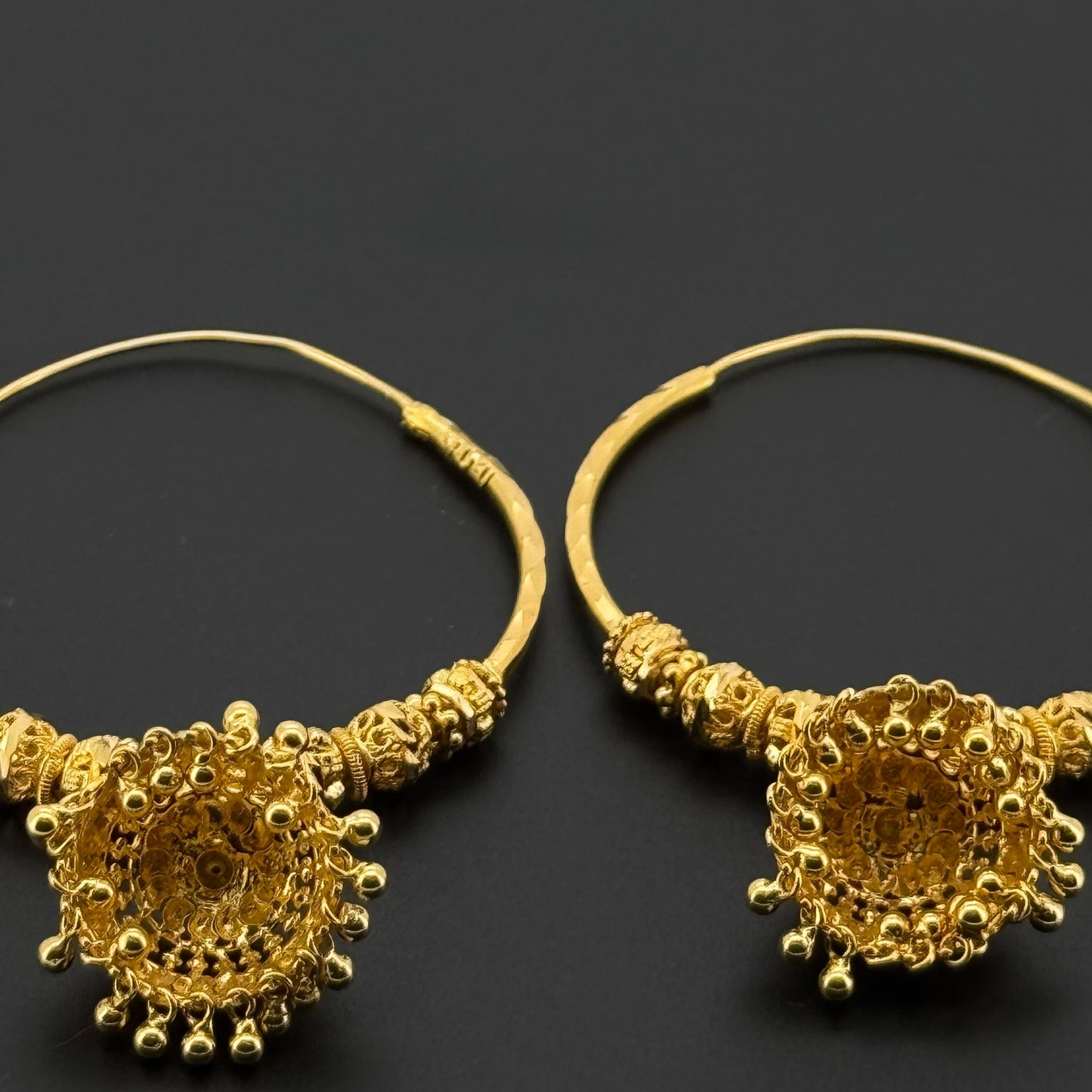 22k Solid Gold Simple Ladies Hoops E562