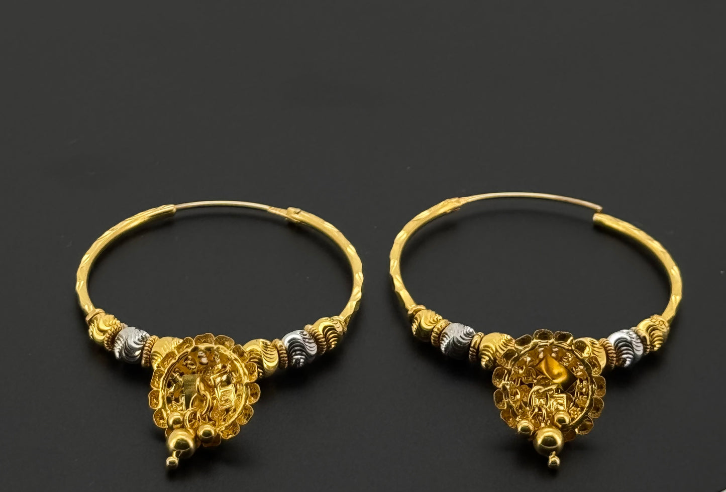 22k Solid Gold Simple Ladies Hoops E563