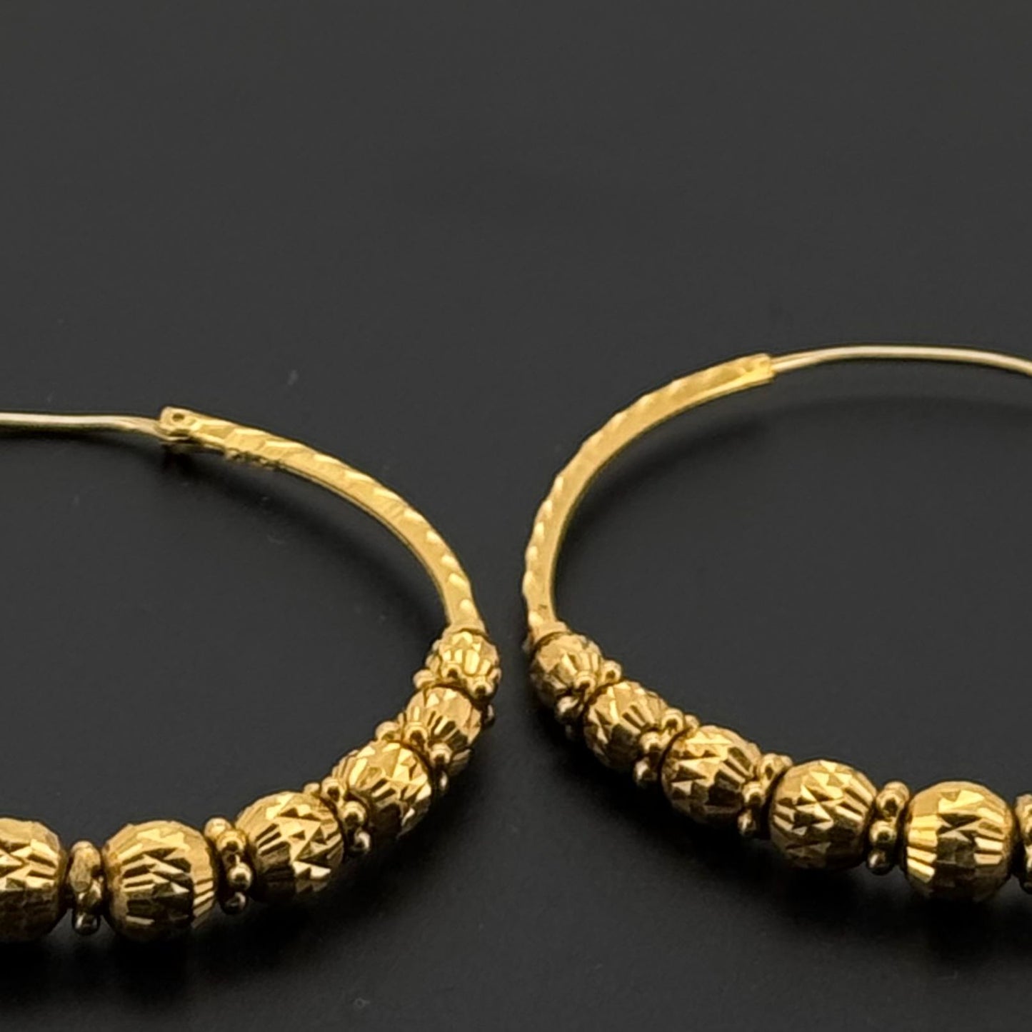 22k Solid Gold Simple Ladies Hoops E570