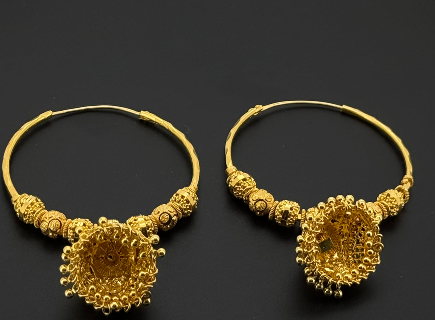 22k Solid Gold Simple Ladies Hoops E571