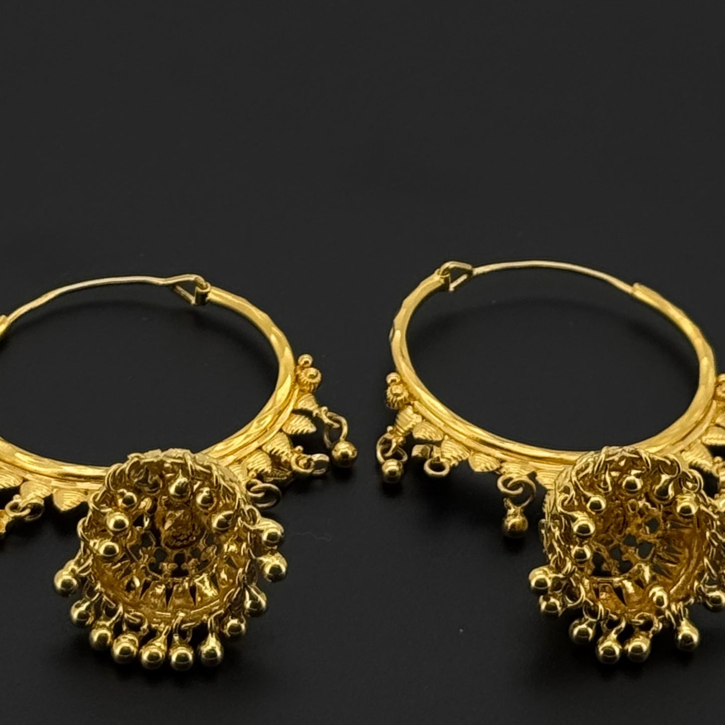 22k Solid Gold Simple Ladies Hoops E573