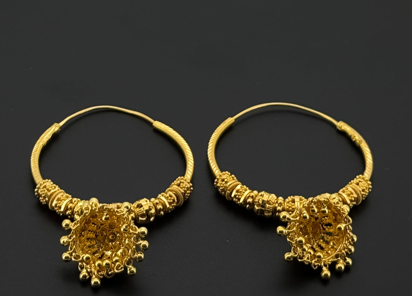 22k Solid Gold Simple Ladies Hoops E574