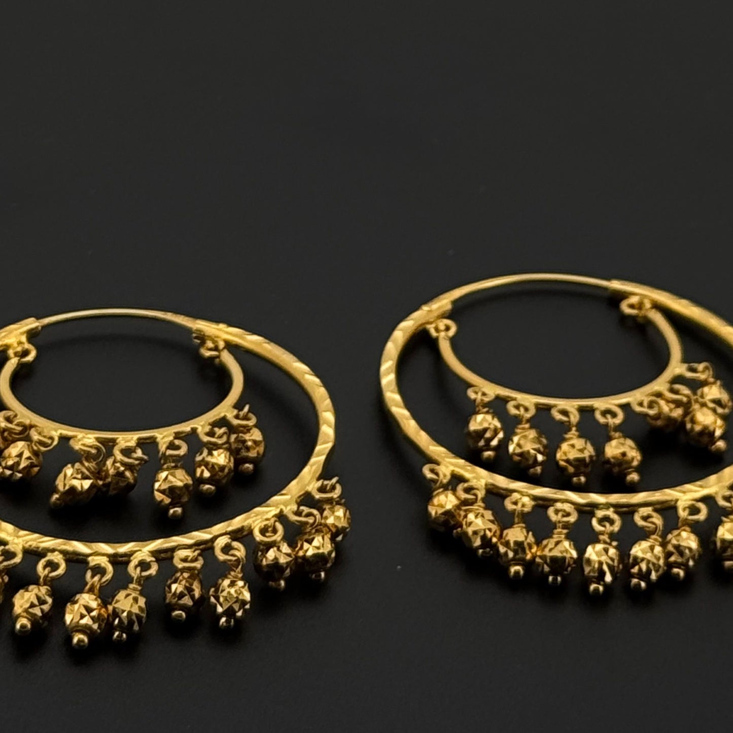 22k Solid Gold Simple Ladies Hoops E575