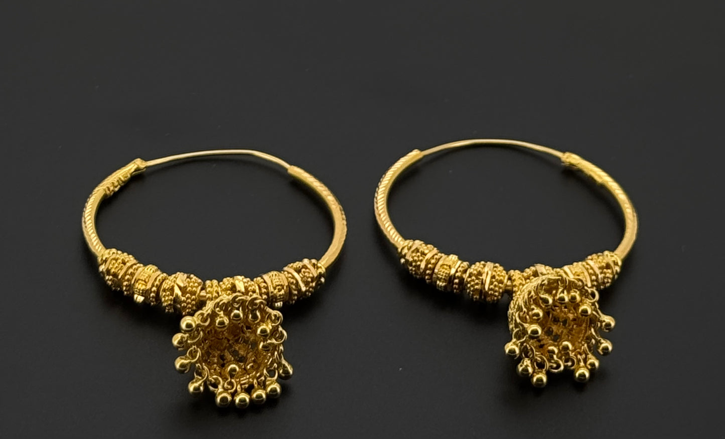 22k Solid Gold Simple Ladies Hoops E579