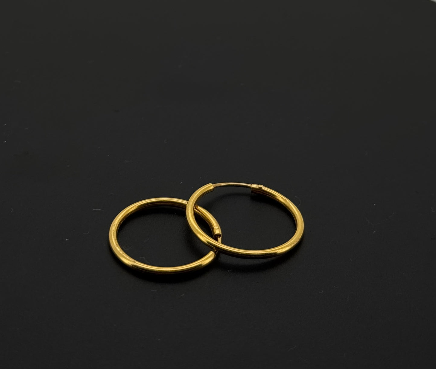 22k Solid Gold Simple Ladies Hoops E618
