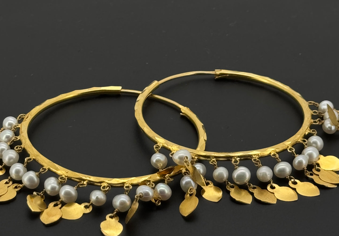 22K Solid Gold Simple Ladies Hoops E670