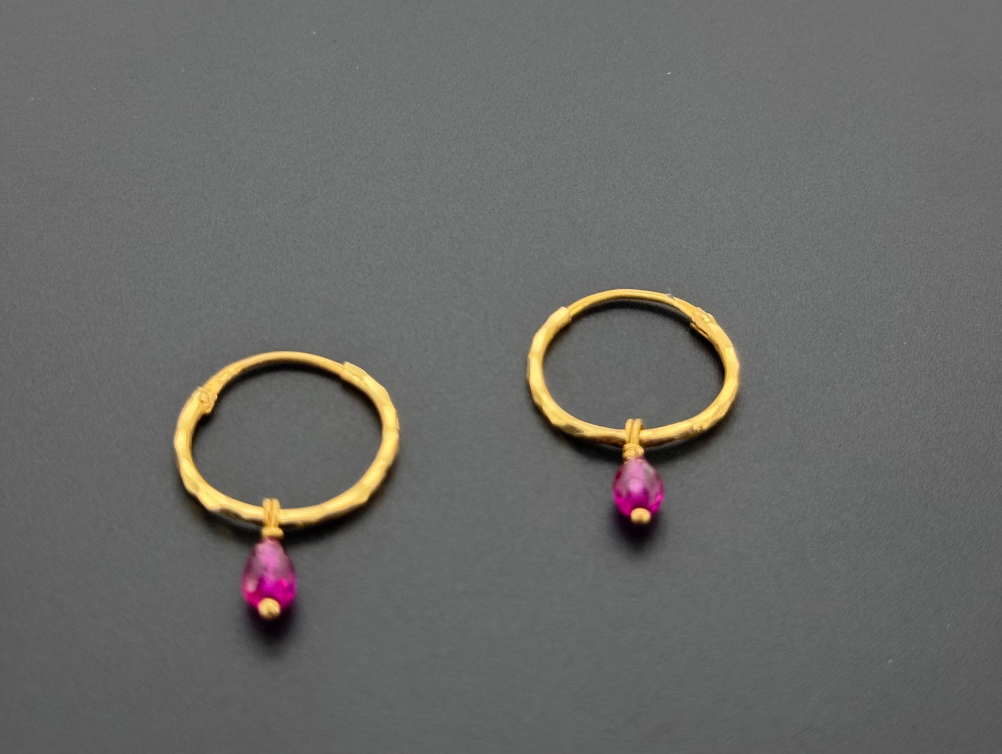 18K Solid Gold Simple Ladies Hoops E772