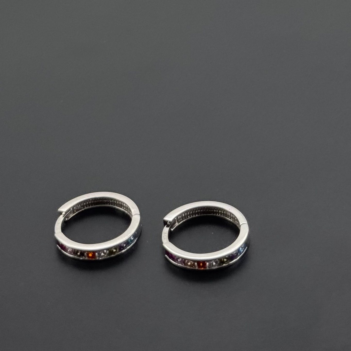 10K Solid Gold Simple Ladies Hoops E850