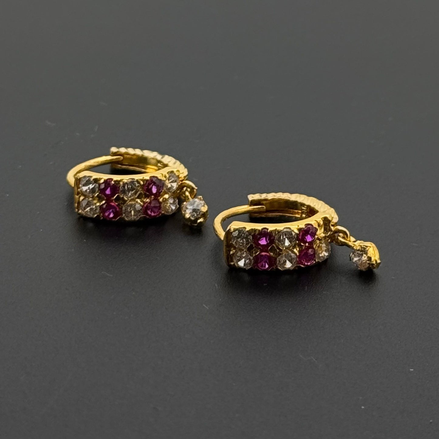 22K Solid Gold Simple Ladies Hoops E930