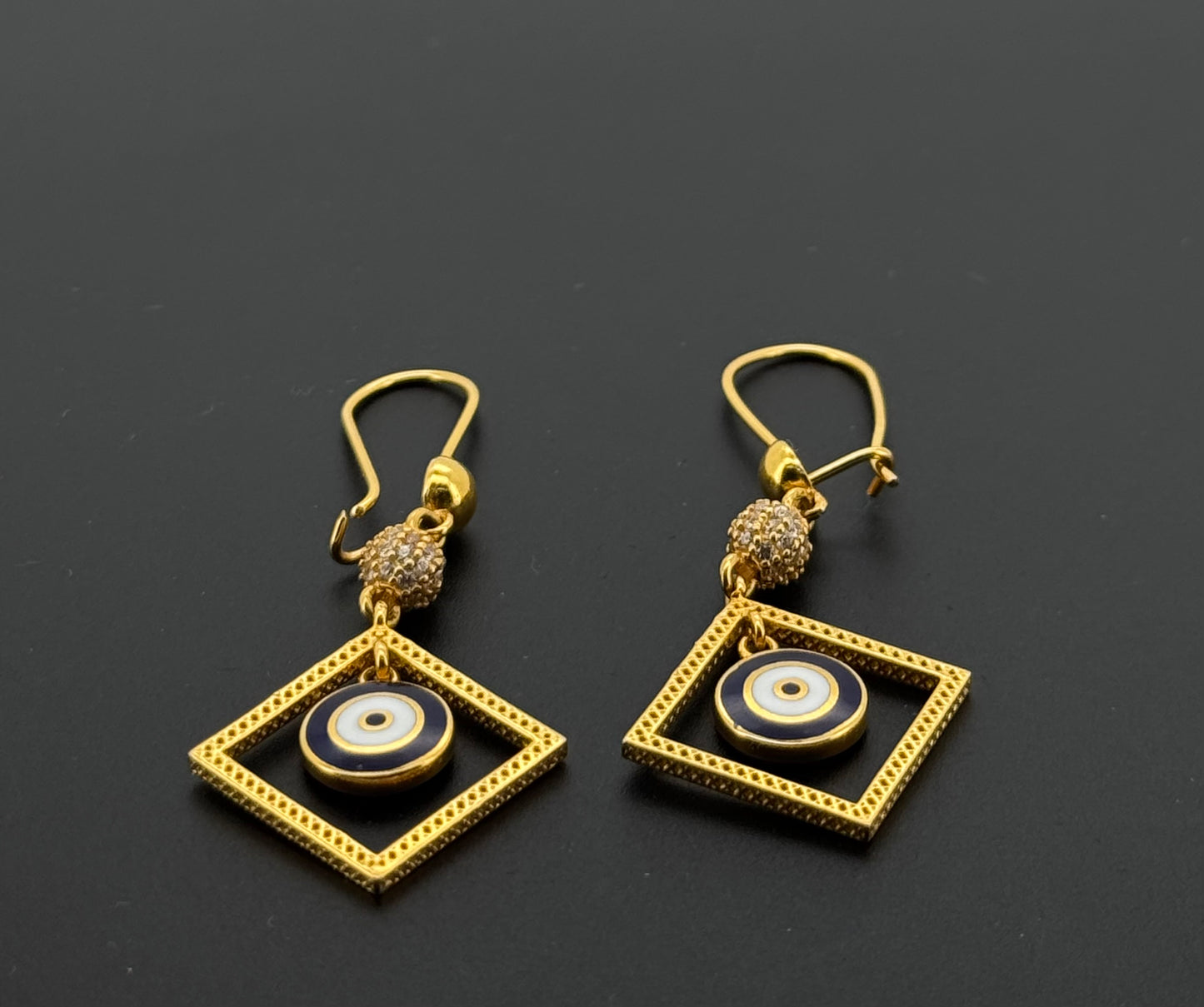 21k Solid Gold Simple Ladies Hoops E966