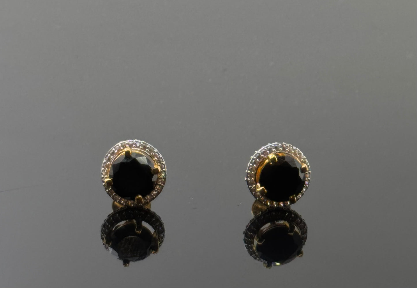 22K Solid Gold Fancy Studs ES104