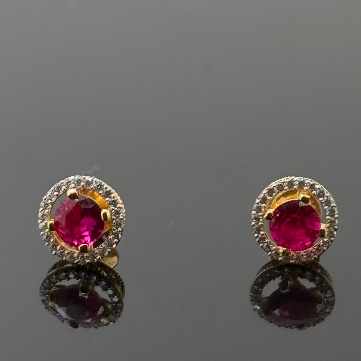22K Solid Gold Fancy Studs ES137