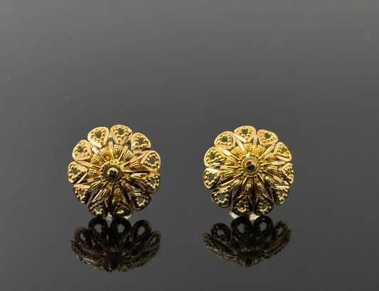 22K Solid Gold Fancy Studs ES145